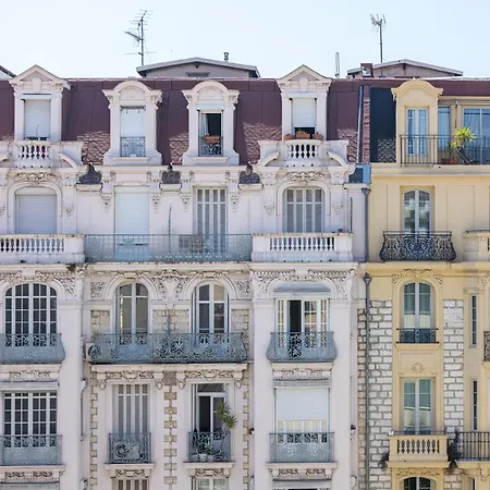 Feel - Alphonse Karr