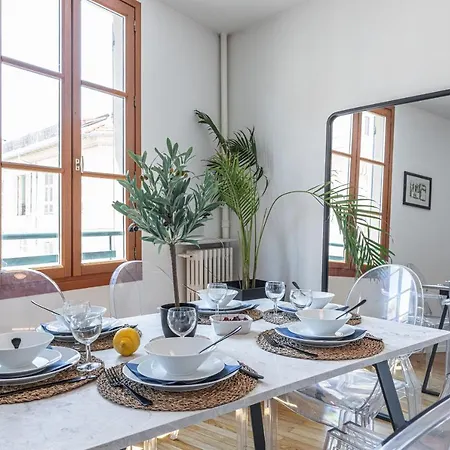 Feel - Alphonse Karr